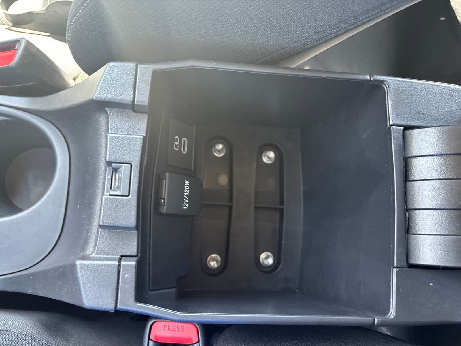 Used 2025 Toyota Corolla LE FWD image 18