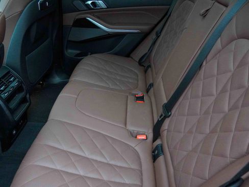 Used 2025 BMW X5 xDrive40i image 37