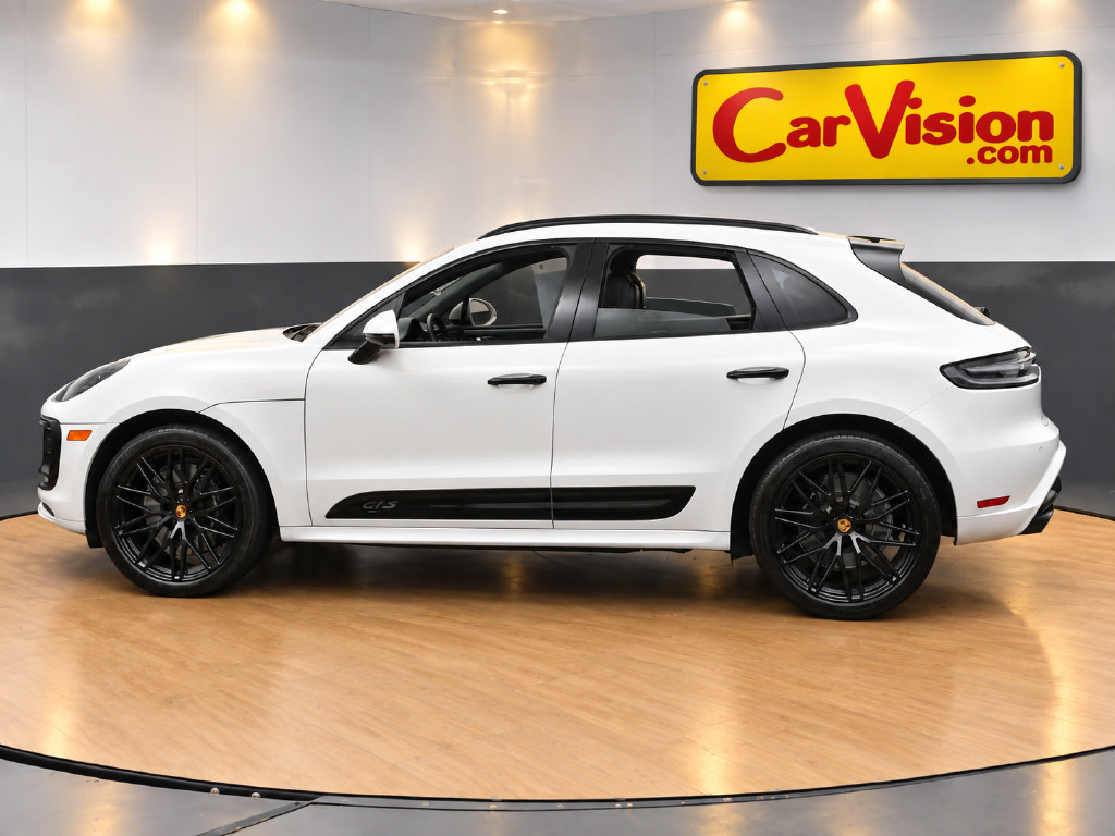 Used 2023 Porsche Macan GTS w/ Premium Package Plus AWD/4WD image 3