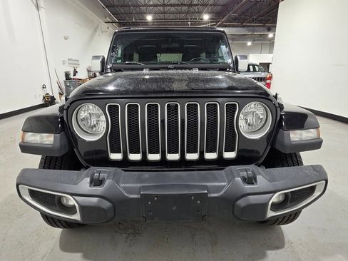 Used 2020 Jeep Wrangler Unlimited Sahara image 7