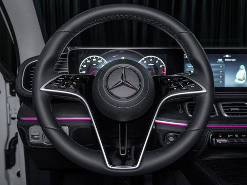 Certified 2025 Mercedes-Benz GLE 350 4MATIC image 23