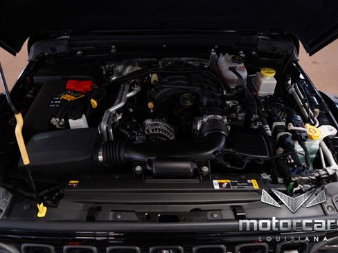 Used 2024 Jeep Gladiator Mojave AWD/4WD image 29