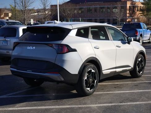 New 2026 Kia Sportage EX image 5