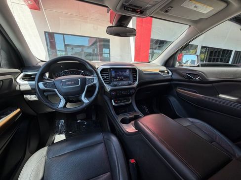 Used 2023 GMC Acadia SLE FWD image 19