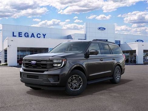 New 2027 Ford Expedition Active RWD image 2