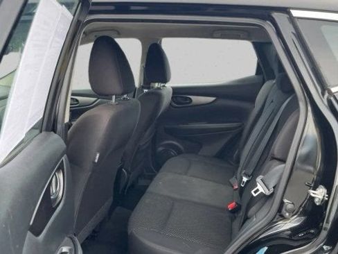 Used 2021 Nissan Rogue Sport S FWD image 17