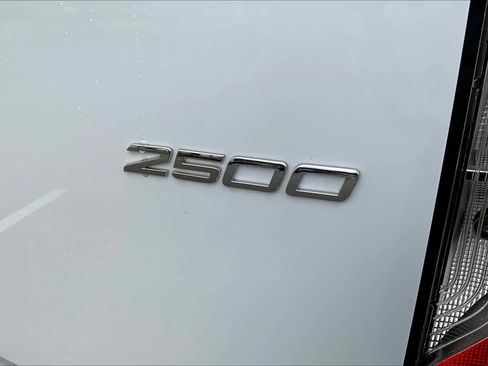 Certified 2025 Mercedes-Benz Sprinter 2500 image 20