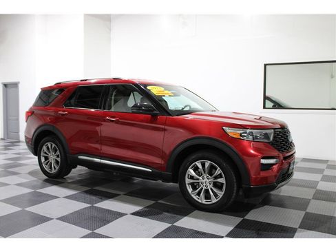 Used 2022 Ford Explorer Limited w/ Equipment Group 301A image 1