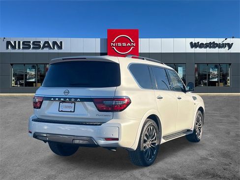 Used 2022 Nissan Armada Platinum w/ Captain's Chairs Package image 7