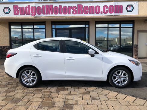 Used 2016 Scion iA 6A image 1