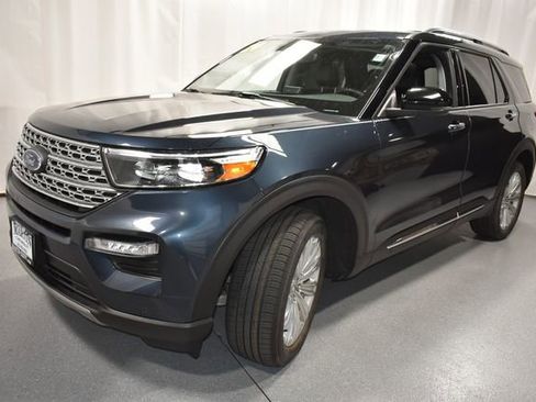 Used 2024 Ford Explorer Limited w/ Limited Technology Package AWD/4WD image 10