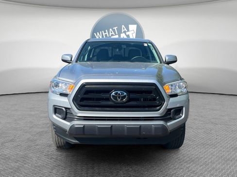Used 2023 Toyota Tacoma SR image 9