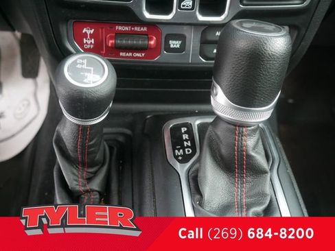 Used 2020 Jeep Wrangler Unlimited Rubicon image 30