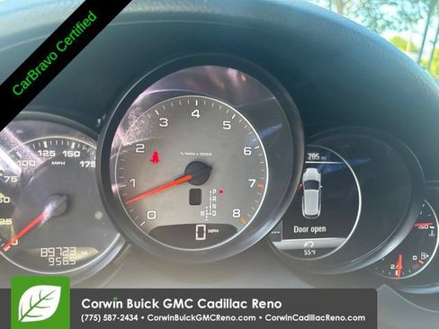 Used 2017 Porsche Cayenne S AWD/4WD image 19