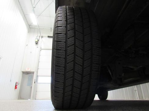Used 2023 Ford Transit 350 Medium Roof RWD image 27