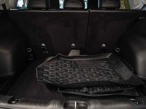 Used 2020 Jeep Compass Latitude image 28