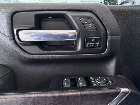 Certified 2023 GMC Sierra 3500 Denali w/ Denali Ultimate Package AWD/4WD image 28