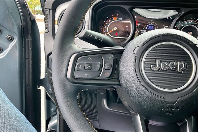 Used 2024 Jeep Wrangler Unlimited Sport AWD/4WD image 11