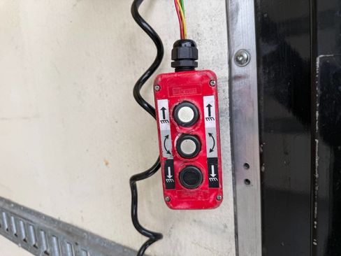 Used 2017 Ford Transit 350 350 HD 2dr 178 in. WB DRW Chas image 33