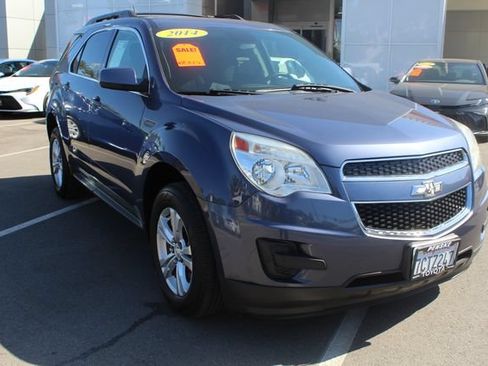 Used 2014 Chevrolet Equinox LT w/ Driver Convenience Package FWD image 2