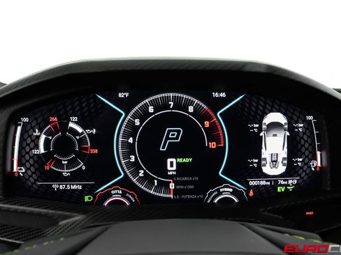 Used 2025 Lamborghini Revuelto AWD/4WD image 34