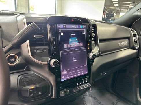 Used 2026 RAM 2500 Big Horn AWD/4WD image 17