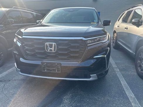 Used 2023 Honda Pilot EX-L image 2