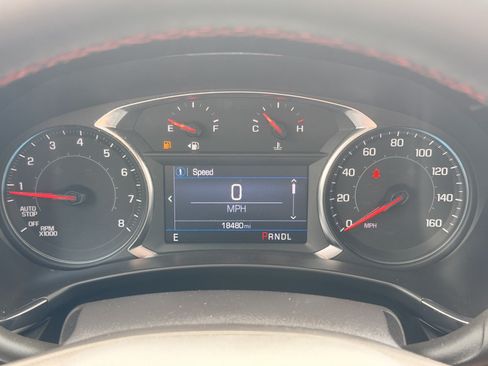 Used 2023 Chevrolet Equinox RS FWD image 21