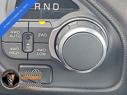 New 2026 RAM 1500 4x4 Crew Cab image 5