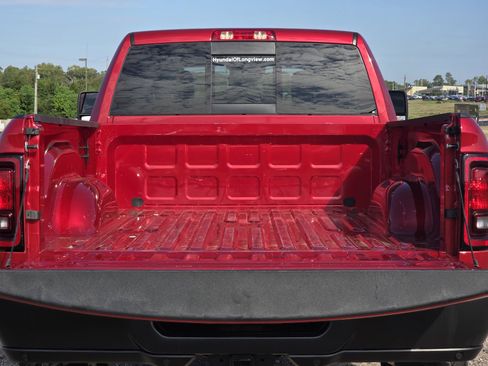 Used 2025 RAM 2500 Tradesman AWD/4WD image 8