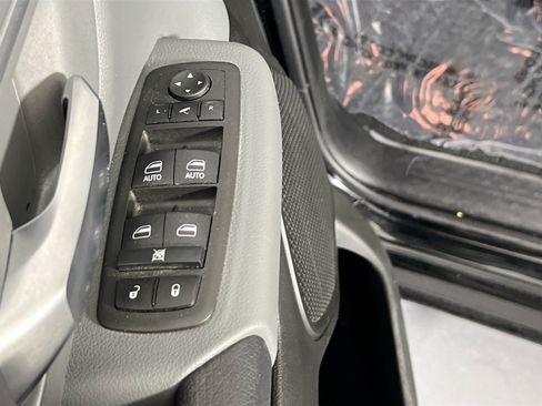 Used 2022 RAM 1500 Big Horn AWD/4WD image 18
