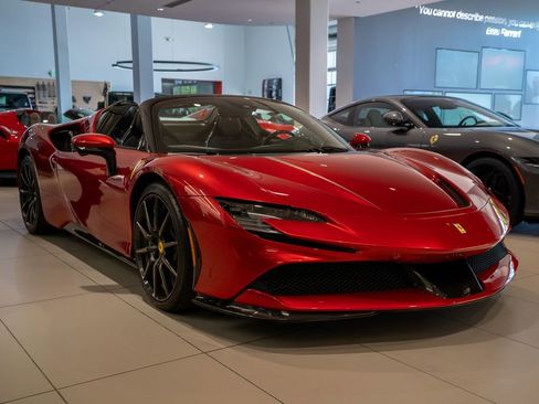 Certified 2022 Ferrari SF90 Spider AWD/4WD image 6