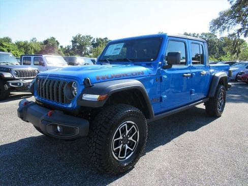 New 2025 Jeep Gladiator Rubicon w/ Convenience Group image 3