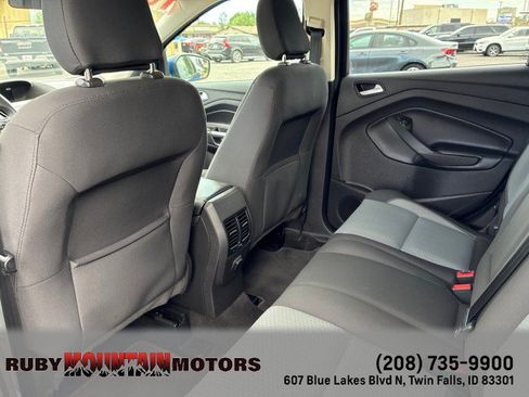 Used 2018 Ford Escape SE FWD image 30