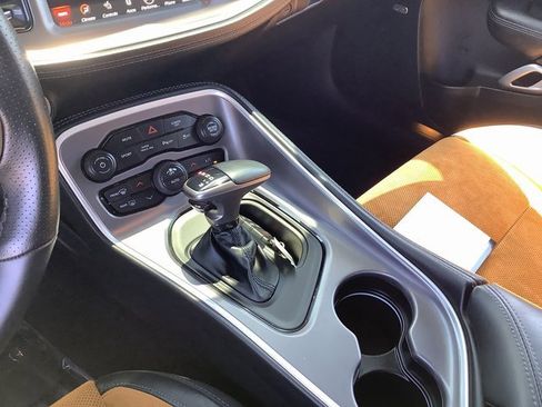 Used 2022 Dodge Challenger GT w/ Plus Package image 17