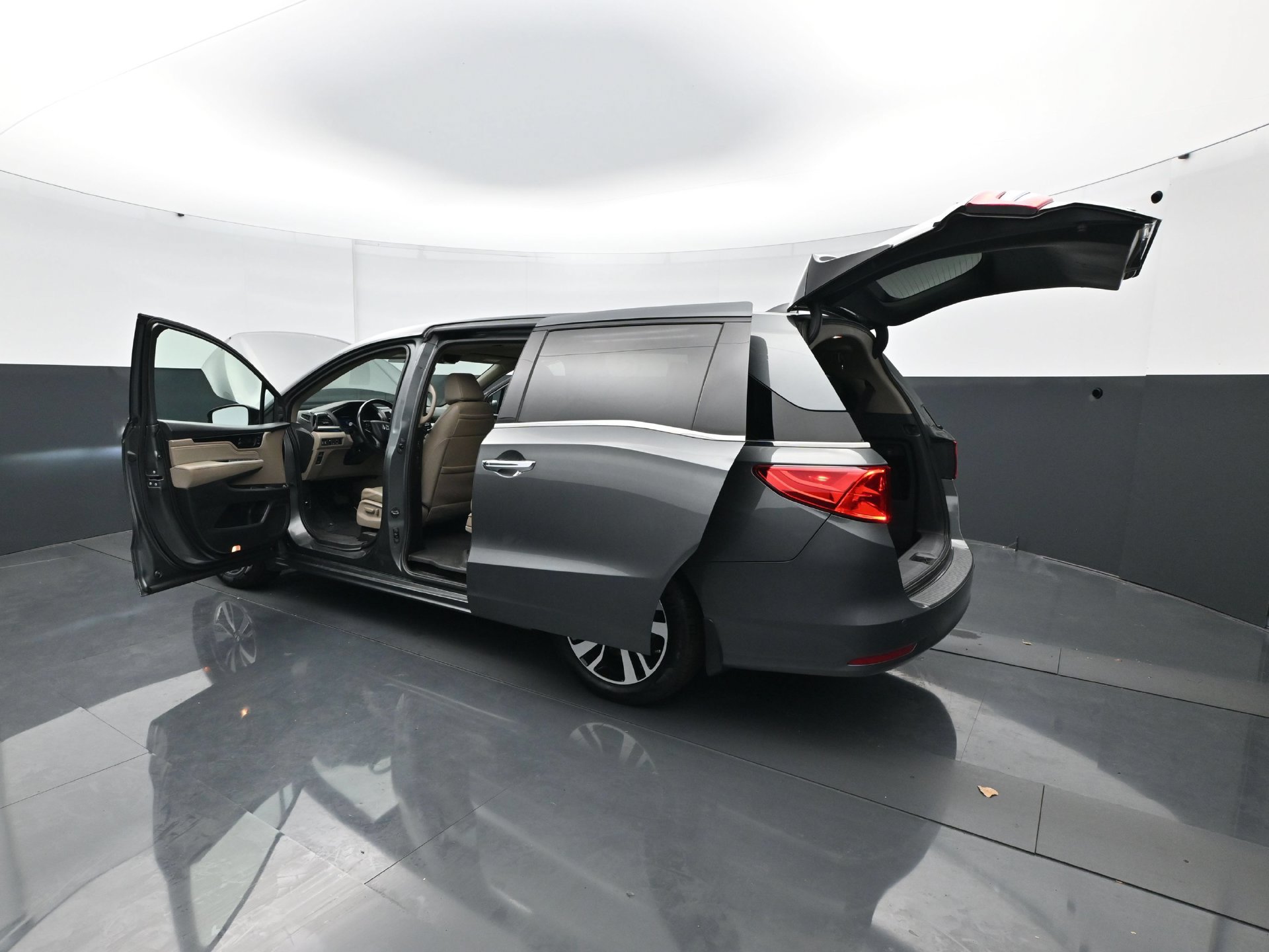 Used 2019 Honda Odyssey Elite image 35