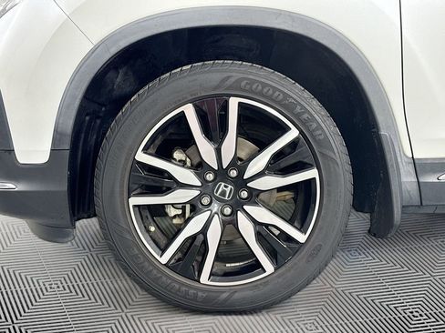 Used 2020 Honda Pilot Elite image 35