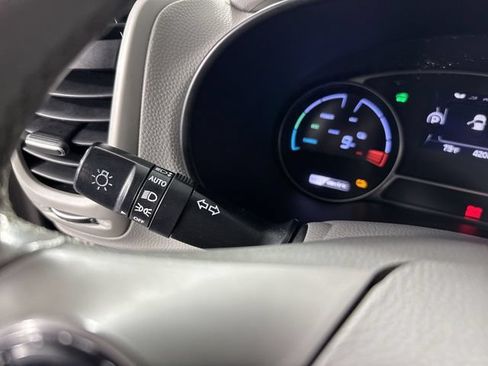 Used 2017 Kia Soul EV FWD image 15