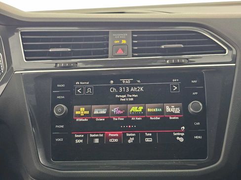 Used 2023 Volkswagen Tiguan SEL R-Line image 28