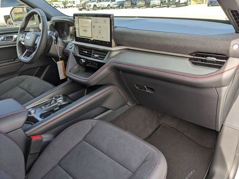 New 2026 Ford Explorer ST image 13