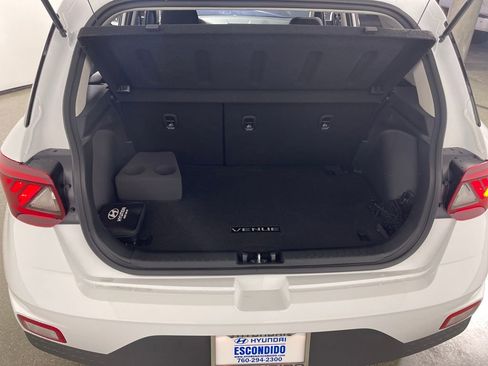 New 2026 Hyundai Venue SEL image 10