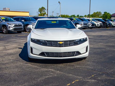 Used 2023 Chevrolet Camaro LT RWD image 2