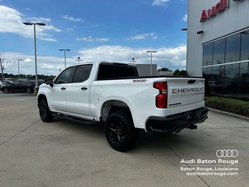 Used 2023 Chevrolet Silverado 1500 LT Trail Boss w/ LPO, Dark Essentials Package image 6