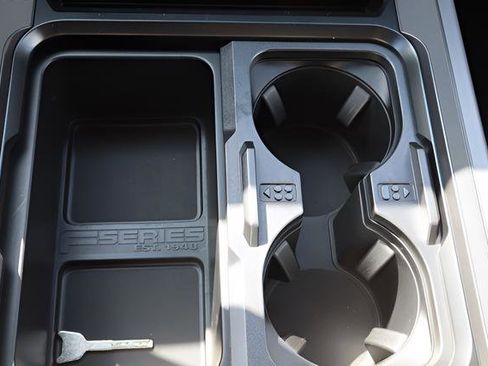 New 2026 Ford F250 Lariat w/ Lariat Ultimate Package image 30