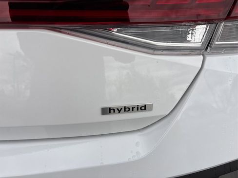 New 2026 Hyundai Elantra Sport FWD image 14
