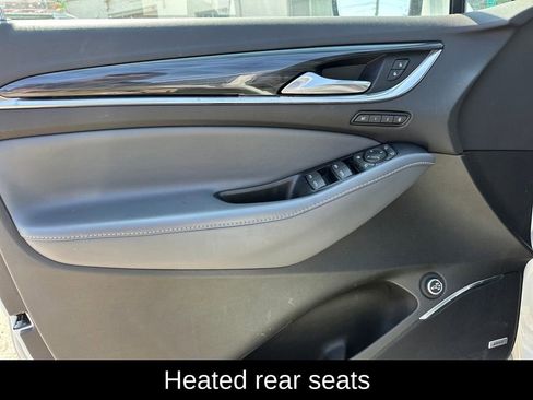 Used 2024 Buick Enclave Premium image 13