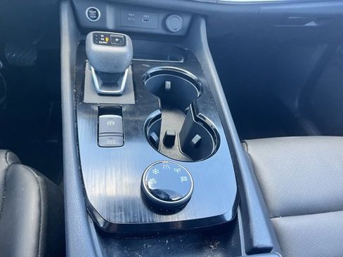 Certified 2023 Nissan Rogue SV w/ SV Premium Package image 23