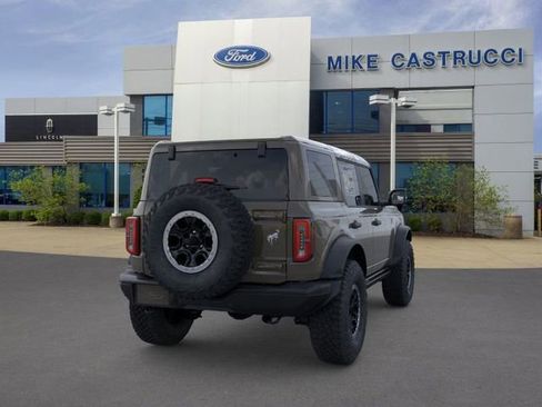 New 2025 Ford Bronco Badlands image 8