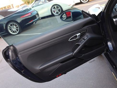 Used 2017 Porsche 718 Cayman S image 21