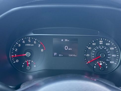 Used 2022 Kia Soul LX w/ Technology Package FWD image 16